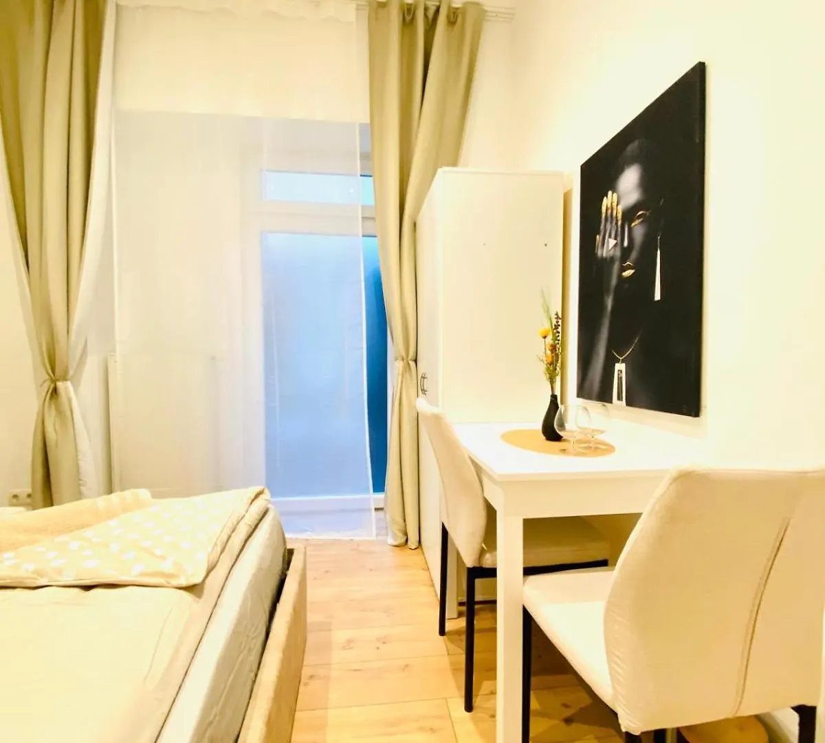Ottakring Gem Shared 4-Br Retreat Breathtaking City Views ウィーン 0*,  オーストリア